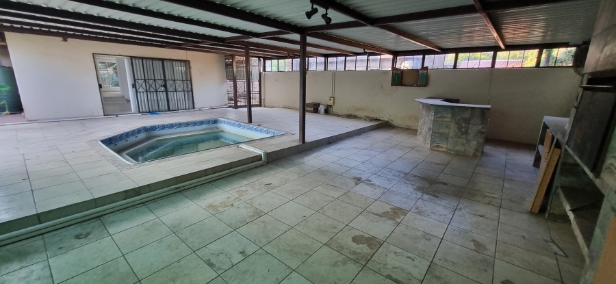 4 Bedroom Property for Sale in Elandsrand North West